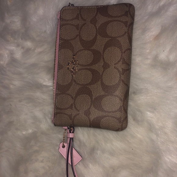 Coach wallet - Picture 1 of 5
